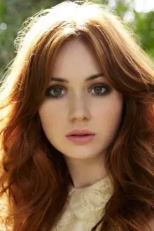 Karen Gillan como: Ally