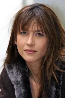 Sophie Marceau como: Polina Delacroix