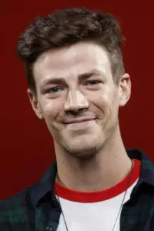 Grant Gustin como: Campbell