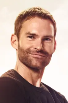 Seann William Scott como: Martin