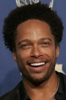 Gary Dourdan como: Bobby Harold