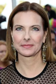 Carole Bouquet como: Ela mesma