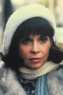 Talia Shire como: Charlotte