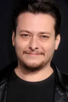 Edward Furlong como: Michael