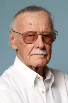 Stan Lee como: 