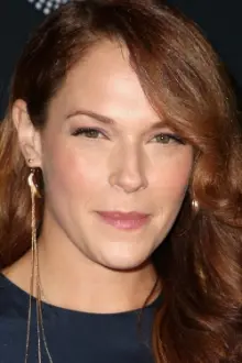 Amanda Righetti como: Jessica Reede