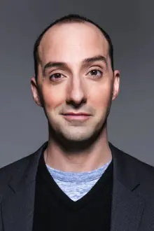 Tony Hale como: Forky (voice)