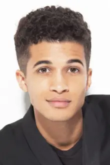 Jordan Fisher como: 