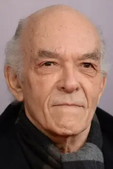 Mark Margolis como: Bercovici