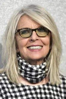 Diane Keaton como: Marilyn Cooper