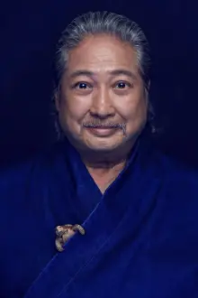 Sammo Hung como: Kong Chuan