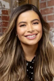 Miranda Cosgrove como: Munch (voice)