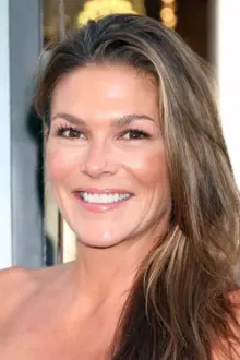 Paige Turco como: Sara