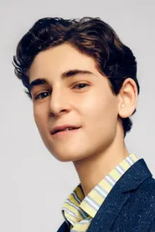 David Mazouz como: Miles