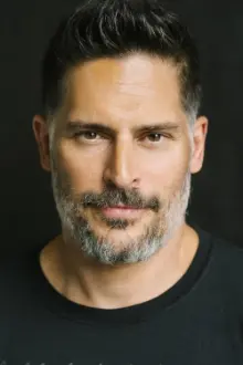 Joe Manganiello como: Bob Donnelly