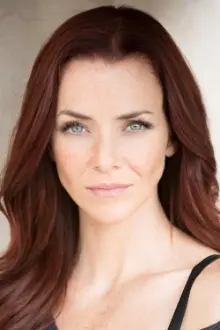 Annie Wersching como: Allison Kelly