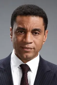 Harry Lennix como: Joe Adams