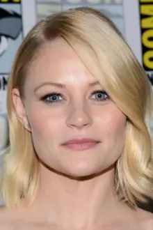 Emilie de Ravin como: Alice