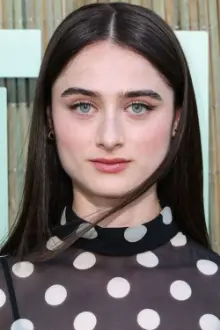 Raffey Cassidy como: Becky (voice)