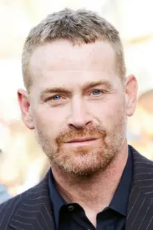 Max Martini como: Sgt. McCall