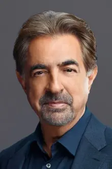 Joe Mantegna como: Narrator