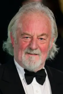 Bernard Hill como: 