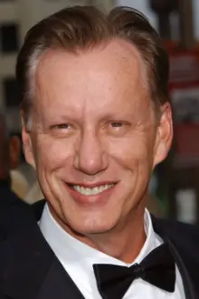 James Woods como: Ele mesmo