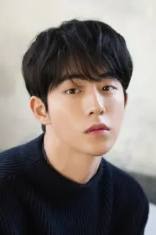 남주혁 como: Jin Hyeong-woo (teen)