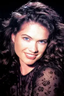 Heather Langenkamp como: Narrator