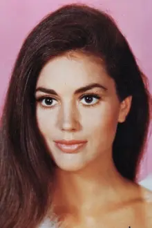 Linda Harrison como: Nova