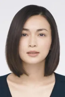 Kyoko Hasegawa como: Fujiwara oko