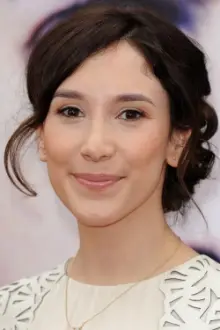 Sibel Kekilli como: Salima Bey