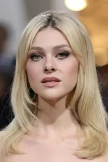 Nicola Peltz Beckham como: Tessa Yeager