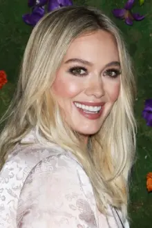 Hilary Duff como: Kelsey Peters