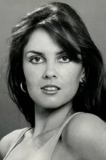 Caroline Munro como: Ela mesma