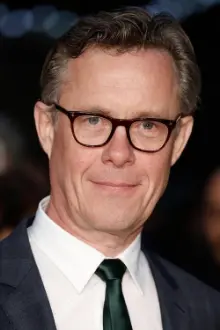 Alex Jennings como: Middle-aged Dickens(Voice)