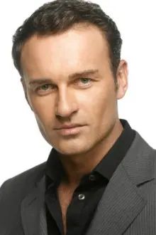 Julian McMahon como: Chick Carlson