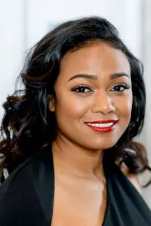 Tatyana Ali como: Host