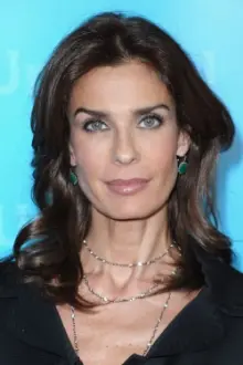 Kristian Alfonso como: Chris Madigan