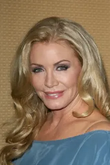 Shannon Tweed como: Lisa Blair