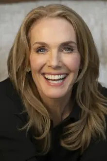 Julie Hagerty como: Julie