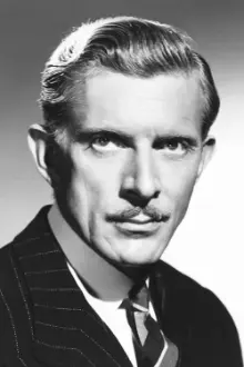 Alan Napier como: Gen. Steele