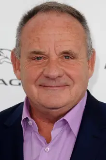 Paul Guilfoyle como: Leonard