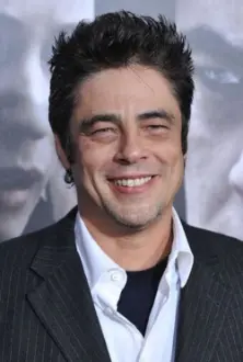 Benicio del Toro como: Lamar Dickey