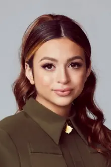 Josie Totah como: 