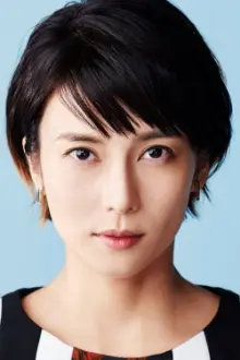 Ko Shibasaki como: Rikako Ogaki（大垣 利香子）