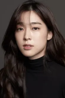Choi Sung-eun como: Chae Eun