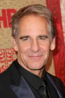 Scott Bakula como: Hunt Stevenson