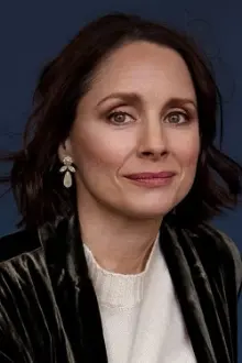 Laura Fraser como: Sally Hart