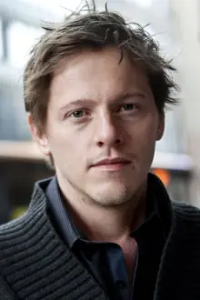 Thure Lindhardt como: Billy